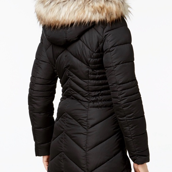 Final Markdown! Laundry by Shelli Segal Design Black Puffer Coat w/Faux Fur Hood - Picture 2 of 4